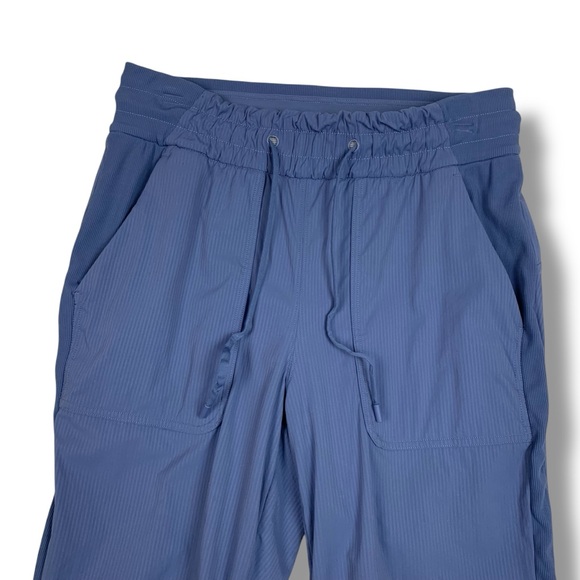 Lululemon Beyond The Studio Jogger Pants Womens Size 6 Water Drop Blue High Rise - Picture 3 of 16